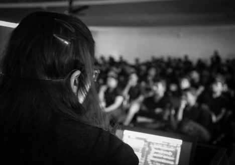 GUEST LECTURE BY SURBHI AGGARWAL – ALUMNI